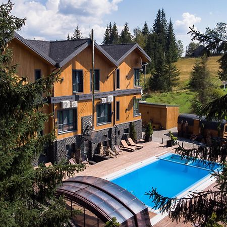 Ego Hotel Буковель ยาบลูนิตซา ภายนอก รูปภาพ